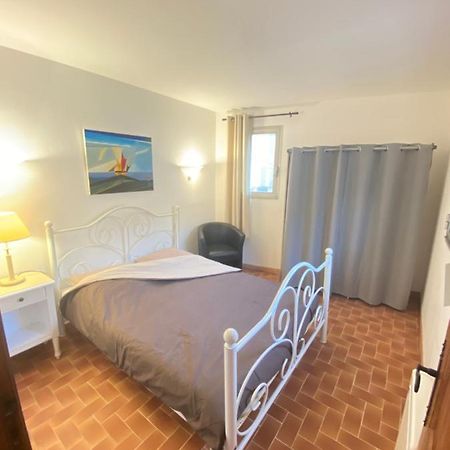 Charmant Appartement Au Coeur Du Village Tourrettes-sur-Loup Luaran gambar